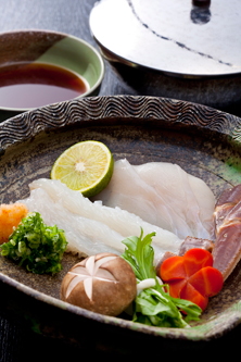 【冬の味覚】天然河豚、松葉蟹の極上コラボ 冬の極み懐石